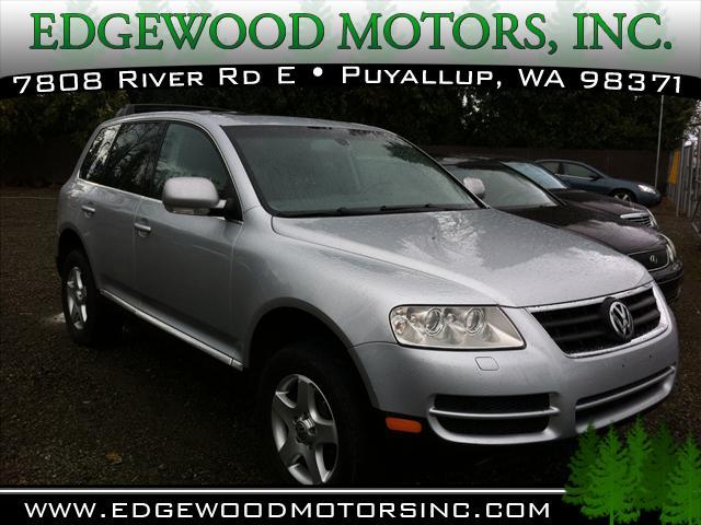 Photo of 2004 Volkswagen Touareg