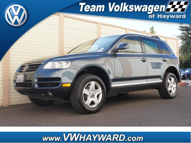 Photo of 2004 Volkswagen Touareg