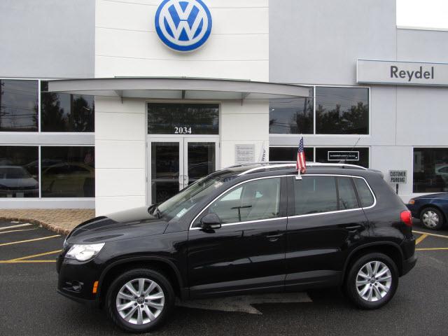 Photo of 2009 Volkswagen Tiguan
