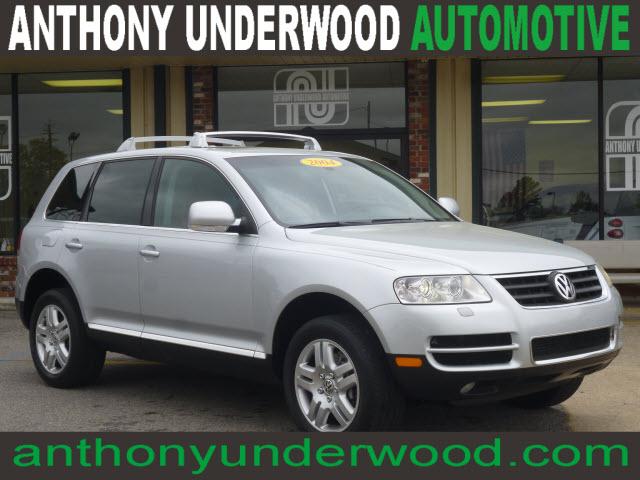 Photo of 2004 Volkswagen Touareg