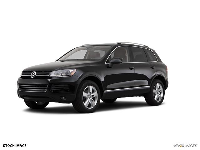 Photo of 2012 Volkswagen Touareg