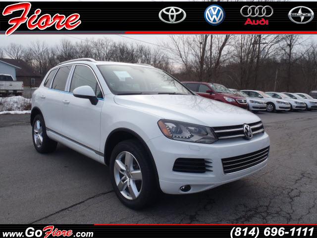 Photo of 2012 Volkswagen Touareg