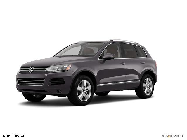 Photo of 2012 Volkswagen Touareg
