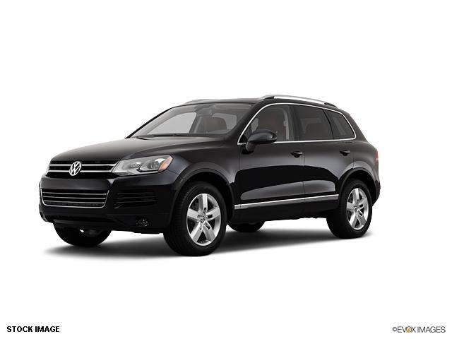 Photo of 2012 Volkswagen Touareg