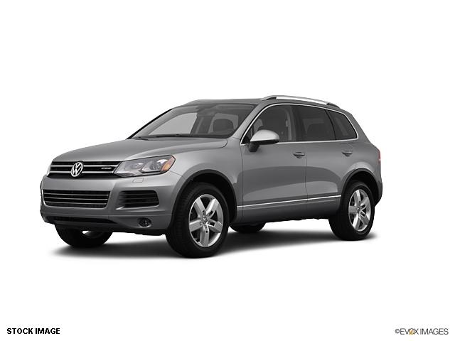 Photo of 2012 Volkswagen Touareg