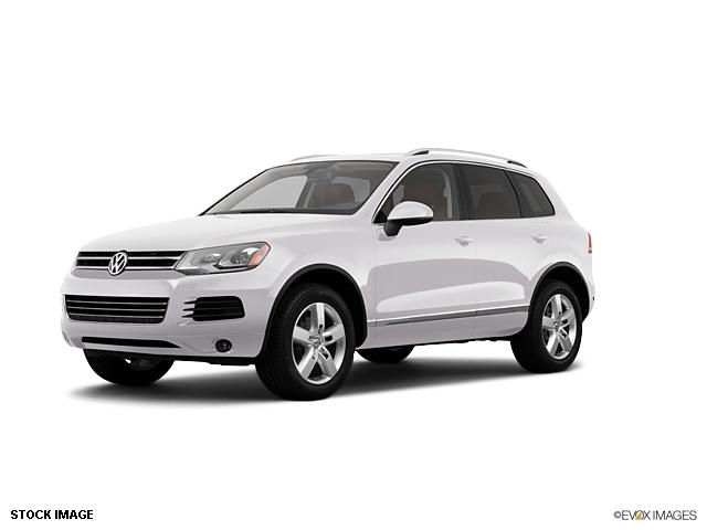Photo of 2012 Volkswagen Touareg