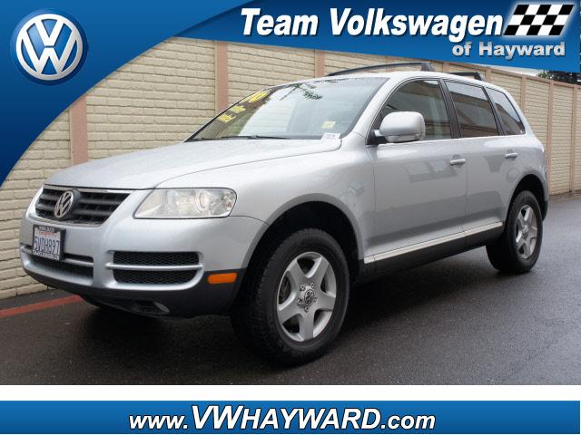 Photo of 2006 Volkswagen Touareg
