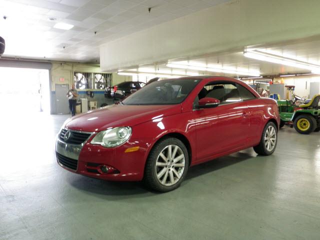 Photo of 2009 Volkswagen Eos