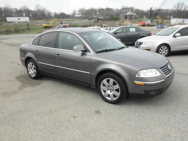 Photo of 2005 Volkswagen Passat