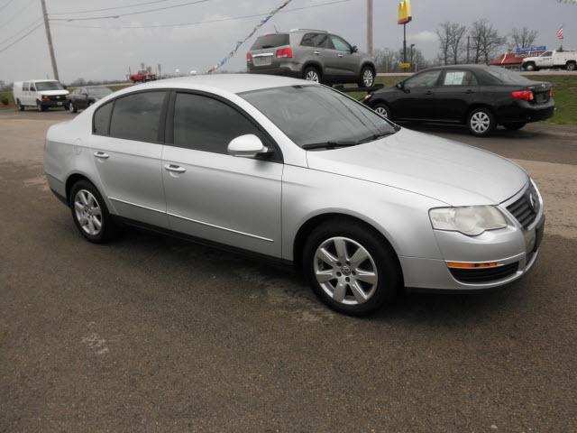 Photo of 2006 Volkswagen Passat
