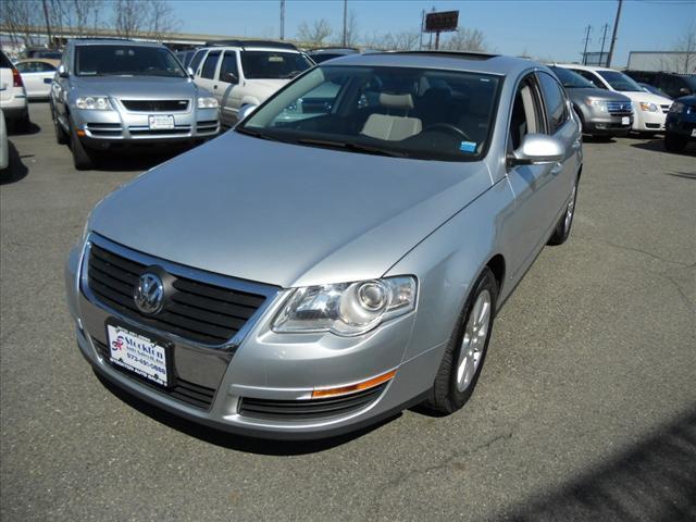 Photo of 2006 Volkswagen Passat