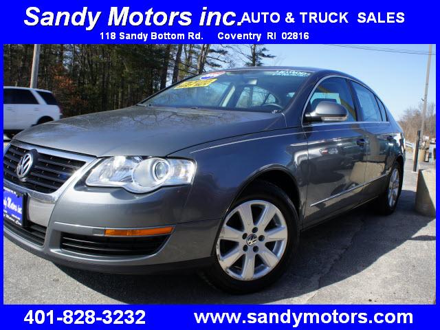 Photo of 2006 Volkswagen Passat