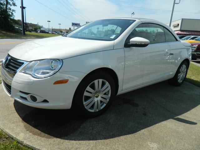Photo of 2009 Volkswagen Eos