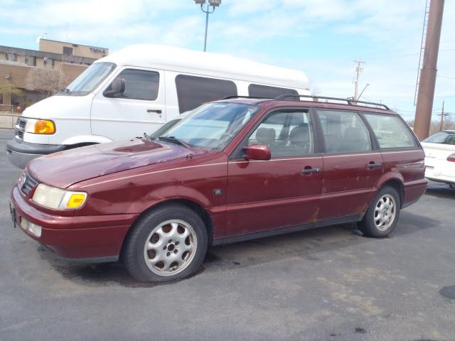 Photo of 1996 Volkswagen PASSAT