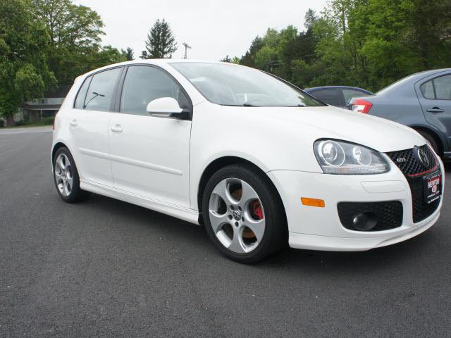 Photo of 2009 Volkswagen GTI