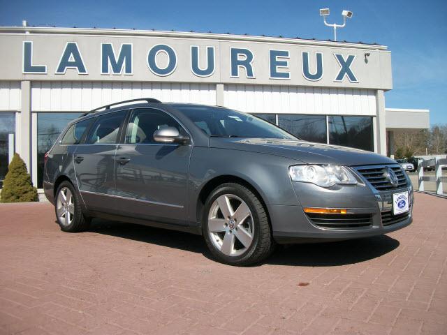 Photo of 2008 Volkswagen Passat