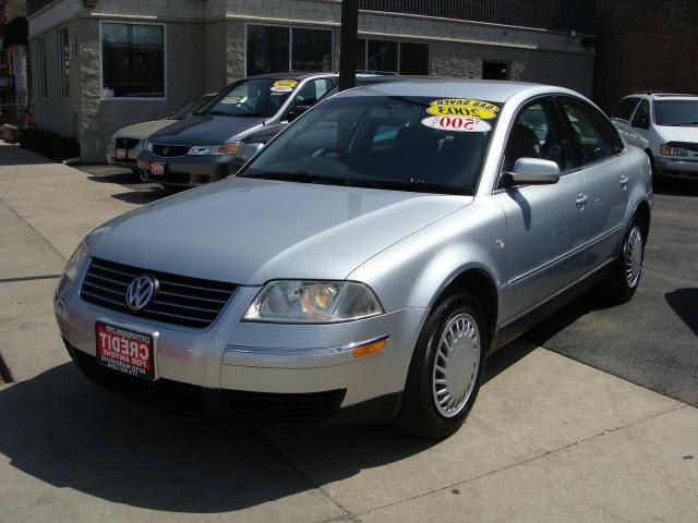 Photo of 2003 Volkswagen Passat