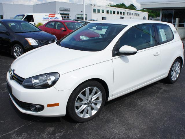 Photo of 2010 Volkswagen Golf