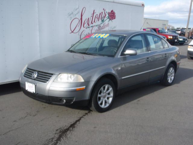 Photo of 2004 Volkswagen Passat