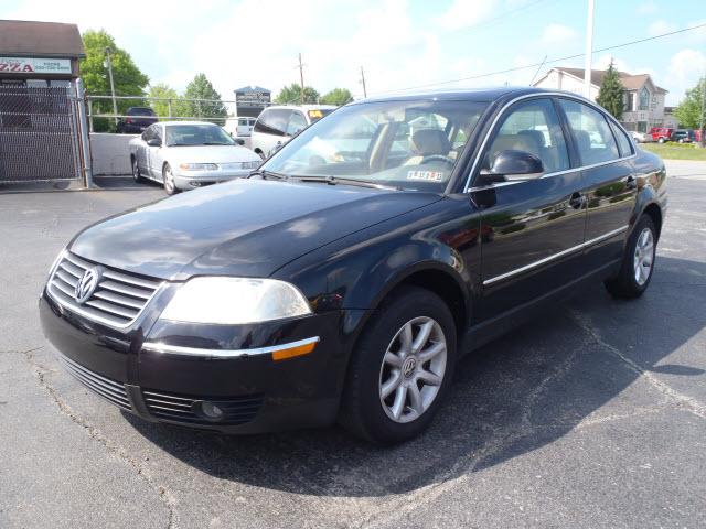 Photo of 2004 Volkswagen Passat