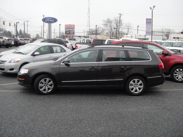 Photo of 2007 Volkswagen Passat