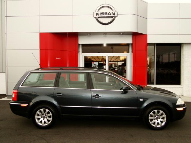 Photo of 2003 Volkswagen Passat