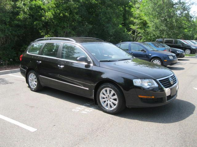 Photo of 2008 Volkswagen Passat Wagon
