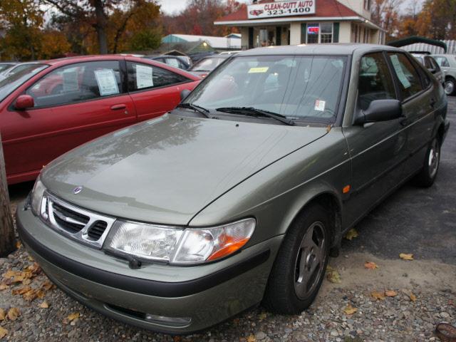 Photo of 1999 Saab 9-3