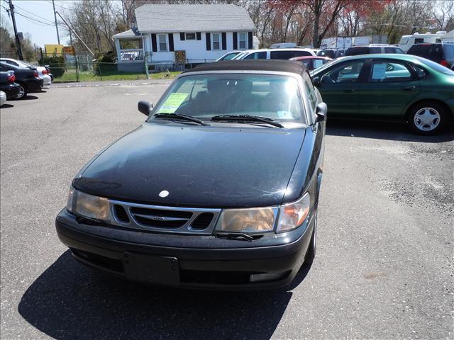 Photo of 1999 Saab 9-3