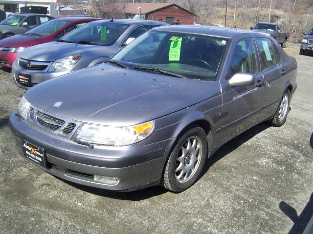 Photo of 2001 Saab 9-5