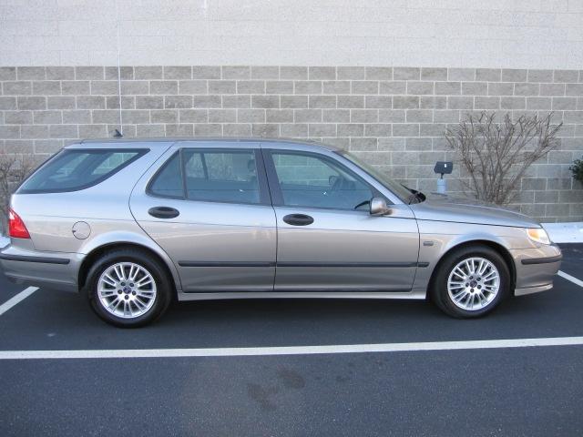 Photo of 2005 Saab 9-5
