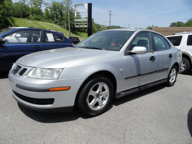 Photo of 2004 Saab 9-3