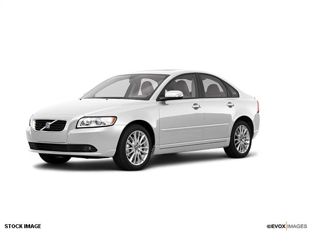 Photo of 2010 Volvo S40