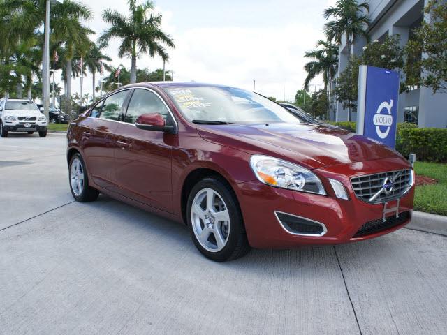 Photo of 2012 Volvo S60