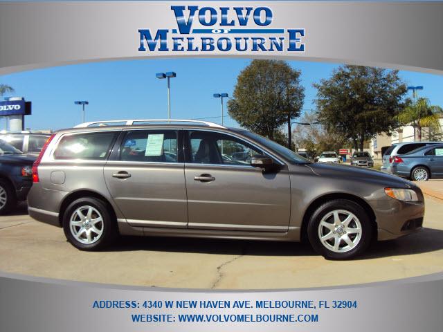 Photo of 2008 Volvo V70
