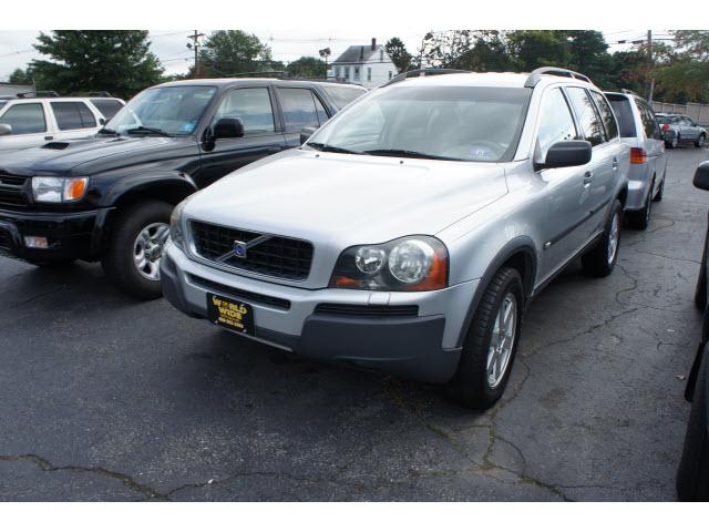 Photo of 2004 Volvo XC90