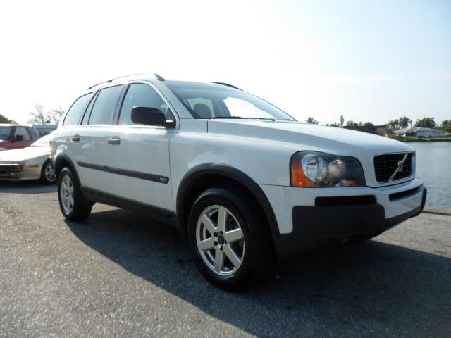 Photo of 2004 Volvo XC90