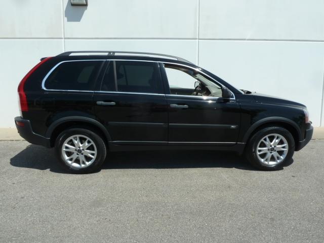 Photo of 2004 Volvo XC90