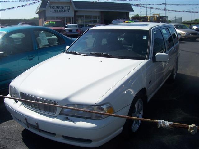 Photo of 1998 Volvo V70