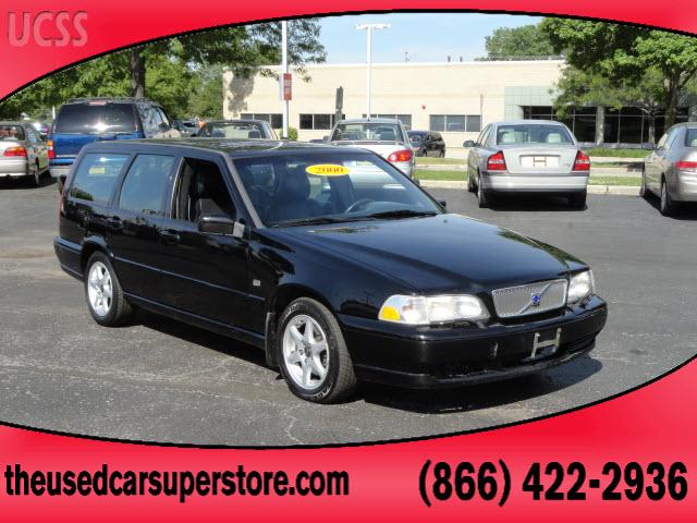 Photo of 2000 Volvo V70