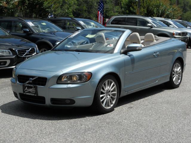 Photo of 2008 Volvo C70