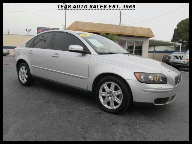 Photo of 2007 Volvo S40