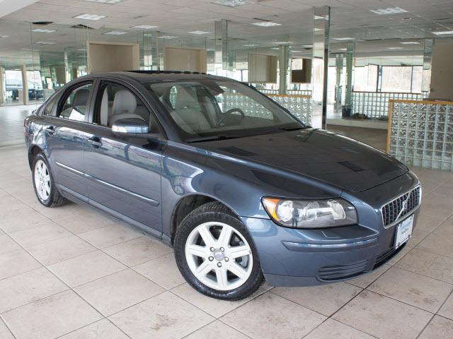 Photo of 2007 Volvo S40