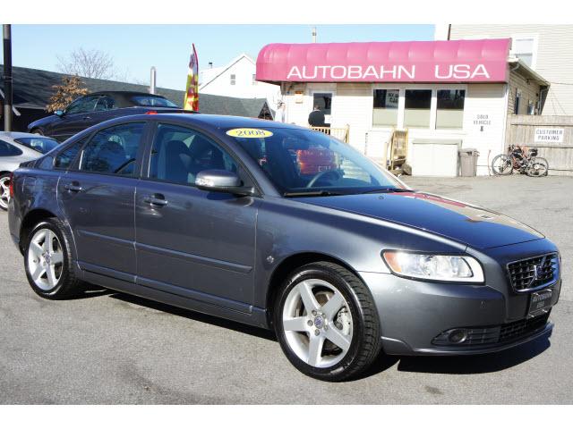 Photo of 2008 Volvo S40