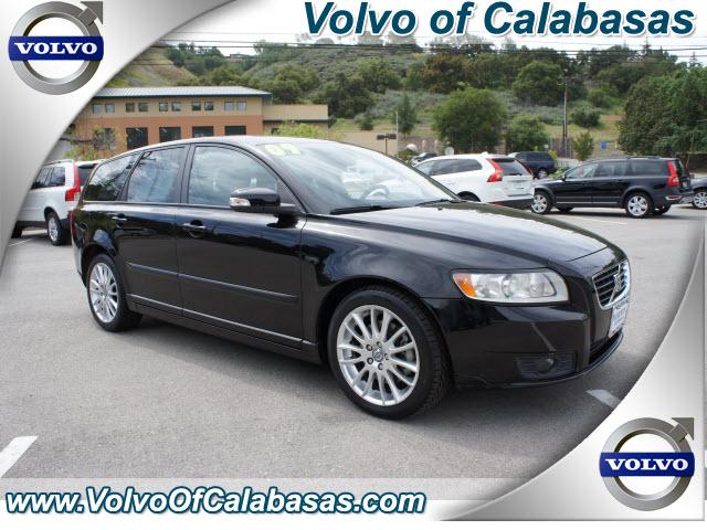 Photo of 2009 Volvo V50