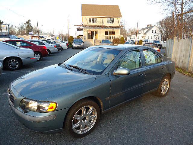 Photo of 2002 Volvo S60