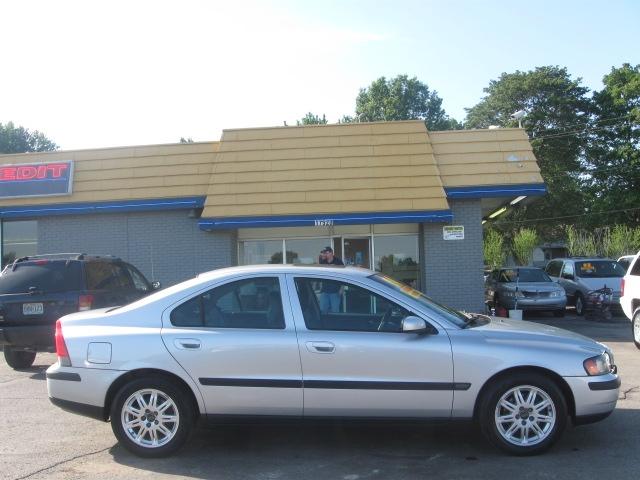 Photo of 2004 Volvo S60