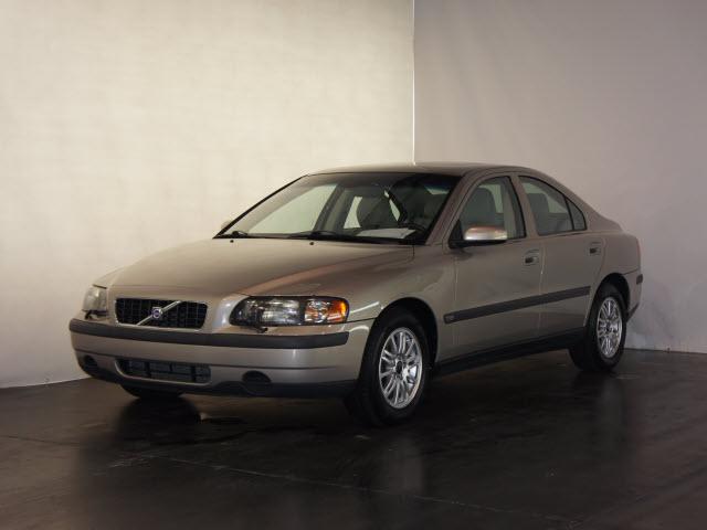 Photo of 2004 Volvo S60