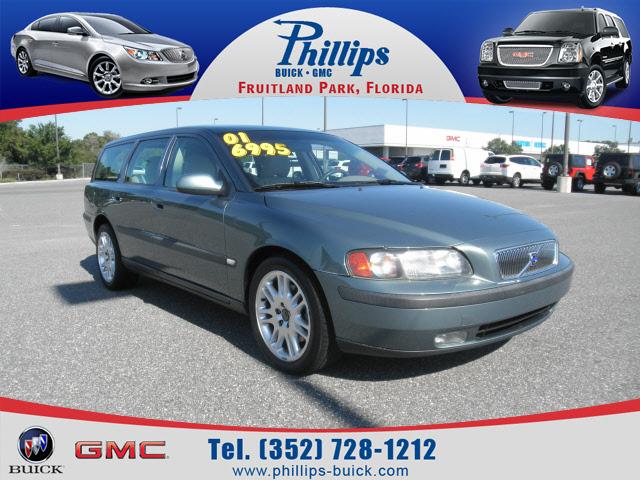 Photo of 2001 Volvo V70