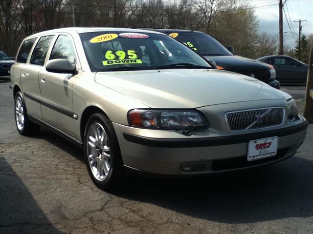 Photo of 2001 Volvo V70